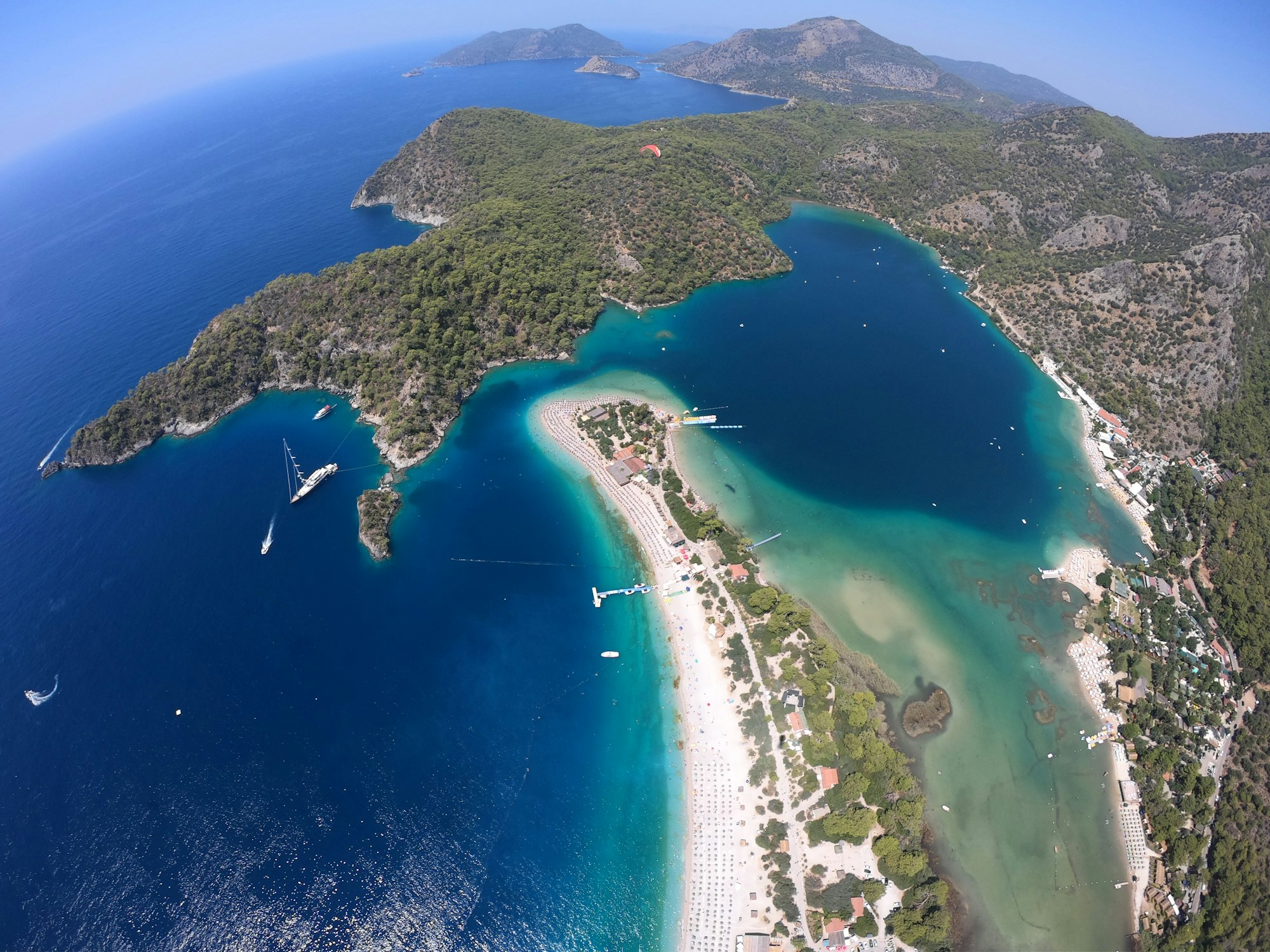 Ölüdeniz'in turkuaz kıyıları
